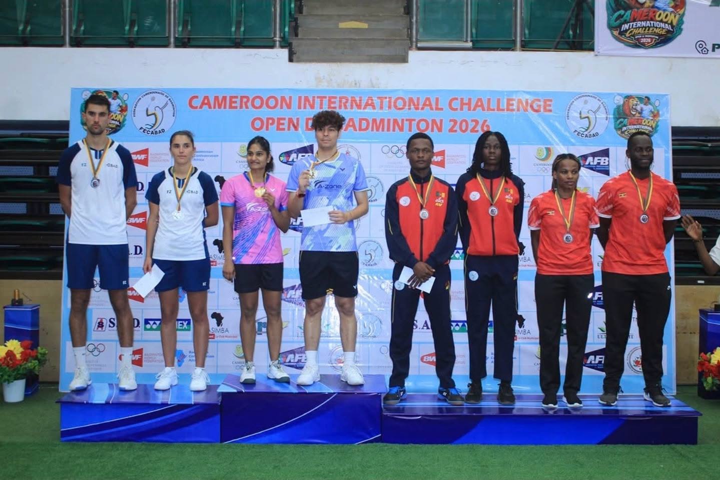 Médaille d'argent pour les frères Maamri au championnat international de badminton au Cameroun