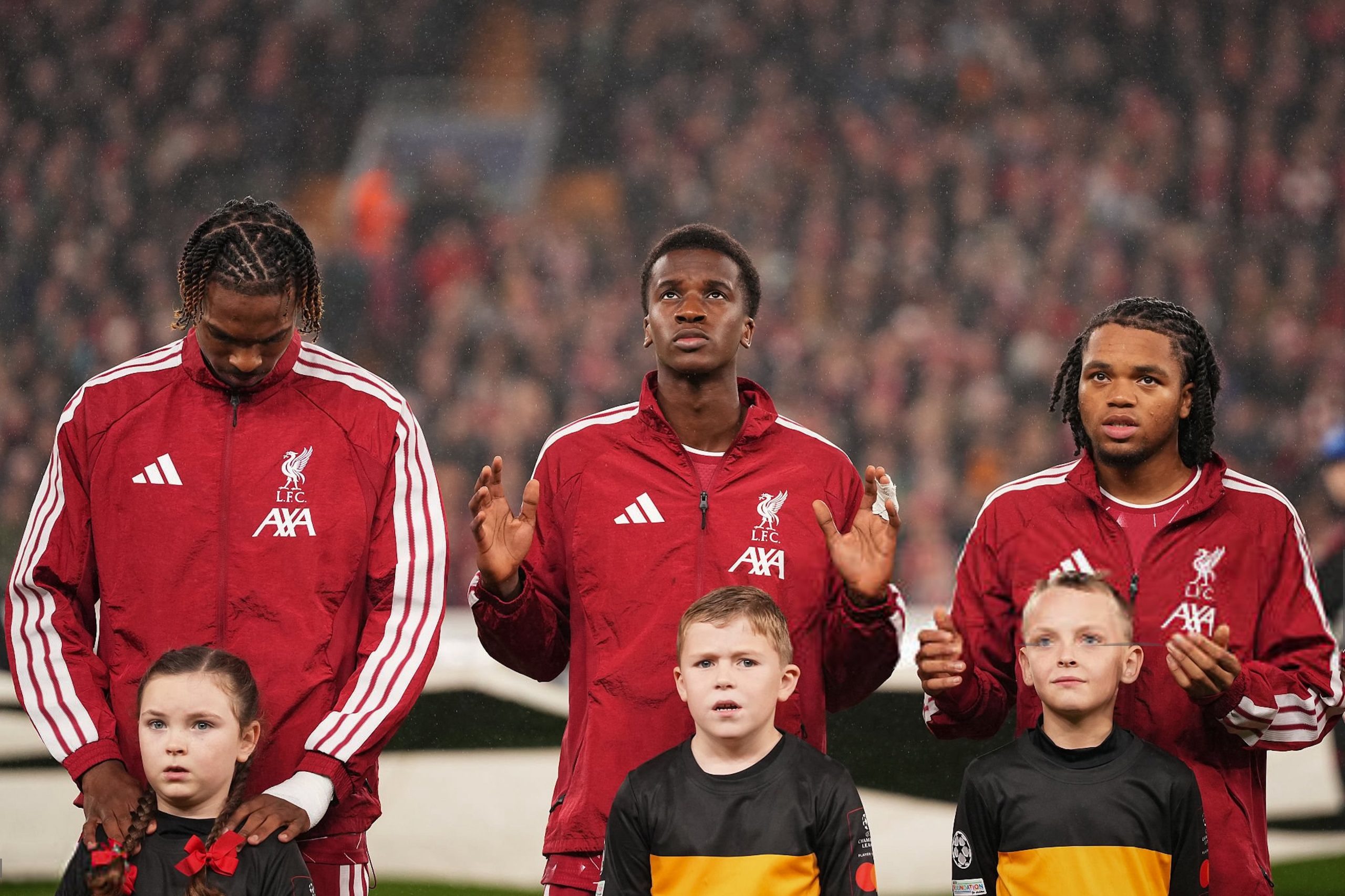UEFA Champions League: A dazzling Liverpool overcomes Villarreal and continues its progress.