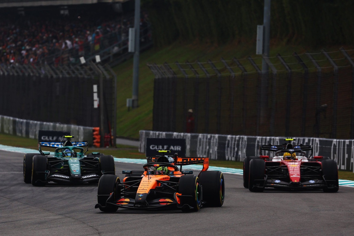 Le choix risqué des pneus slick qui a compromis les chances de McLaren et Ferrari à Bahreïn en F1