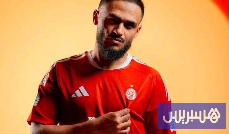 سفيان بوفال يرتدي زي الاتحاد الليبي