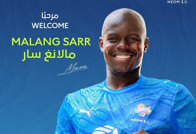 السنغال: التجربة الرائعة لملاング سار بعد انضمامه إلى نيوم