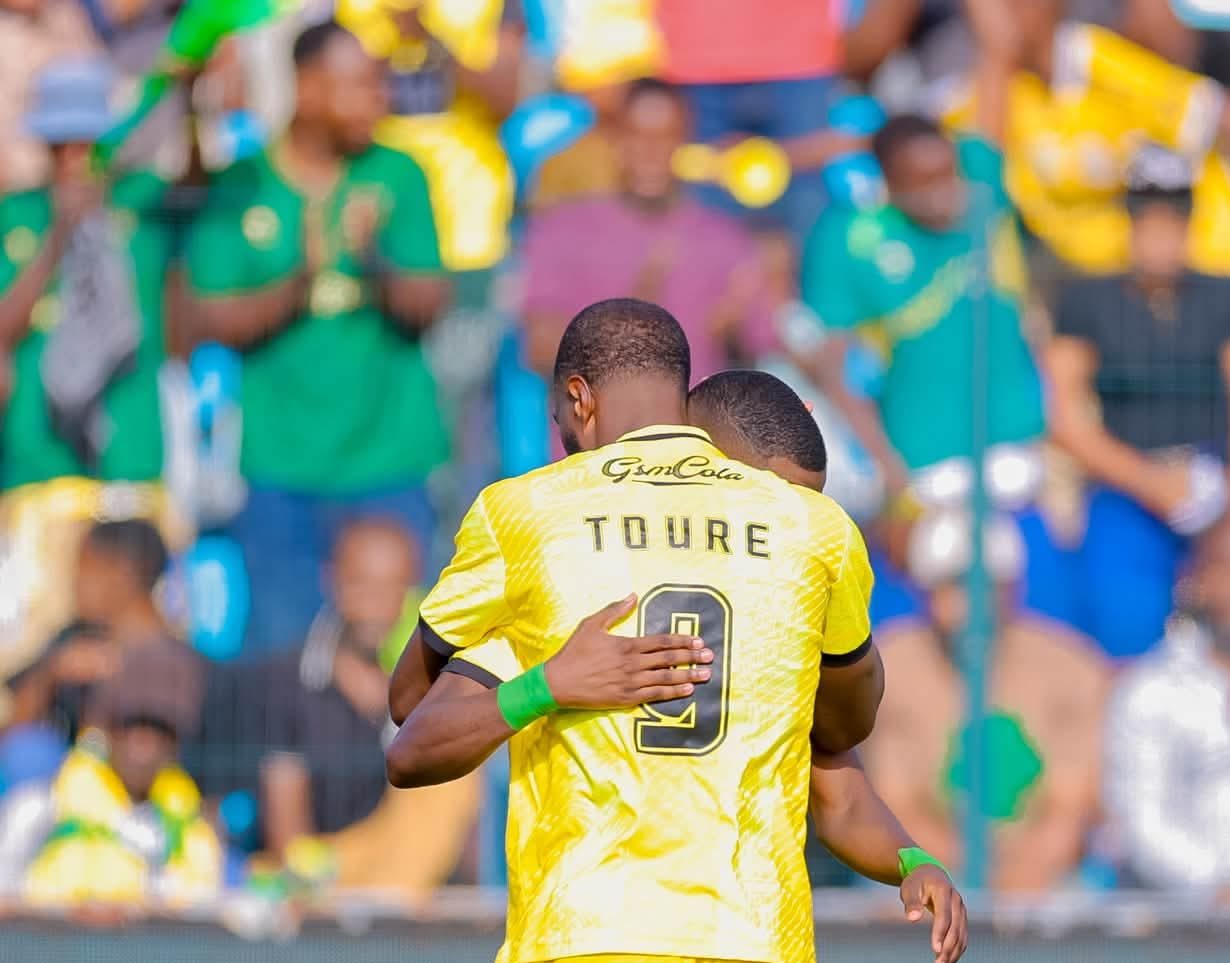 CAF Champions League: Young Africans dominate CFFA with a 4-0 victory in the first leg.