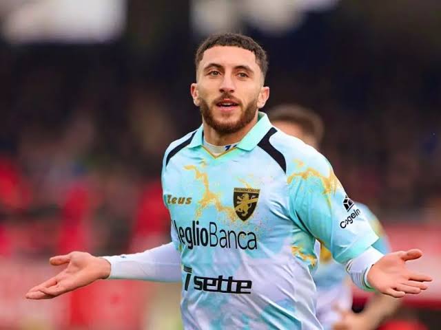 Ghi James provides key assists and leads Frosinone to a big victory by five goals in Serie A.