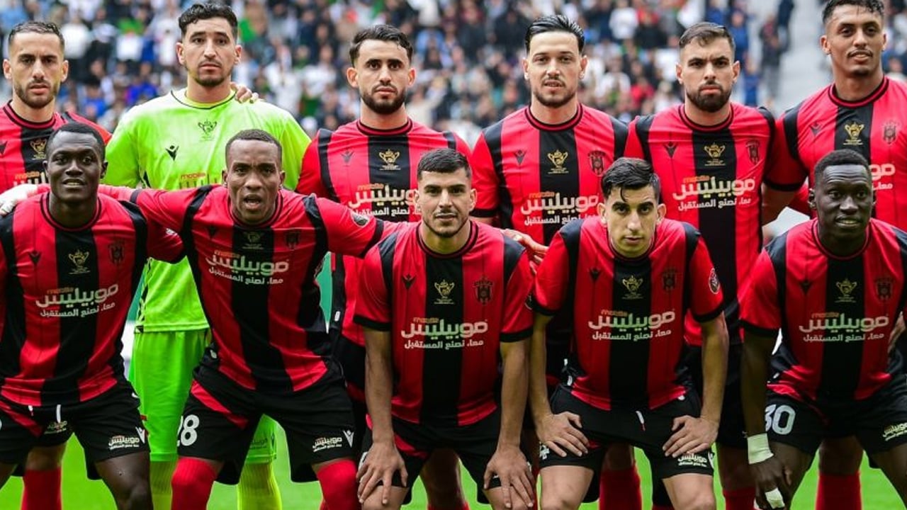 الاتحاد الرياضي لمدينة الجزائر، كأس الاتحاد الأفريقي: تطور مفاجئ قبل بداية مرحلة المجموعات