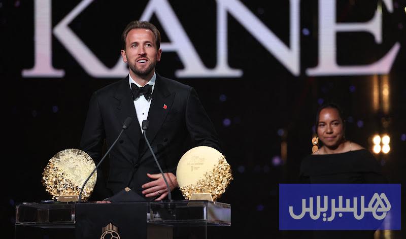 Harry Kane remporte le Ballon d'Or en tant que meilleur joueur du monde en 2026.