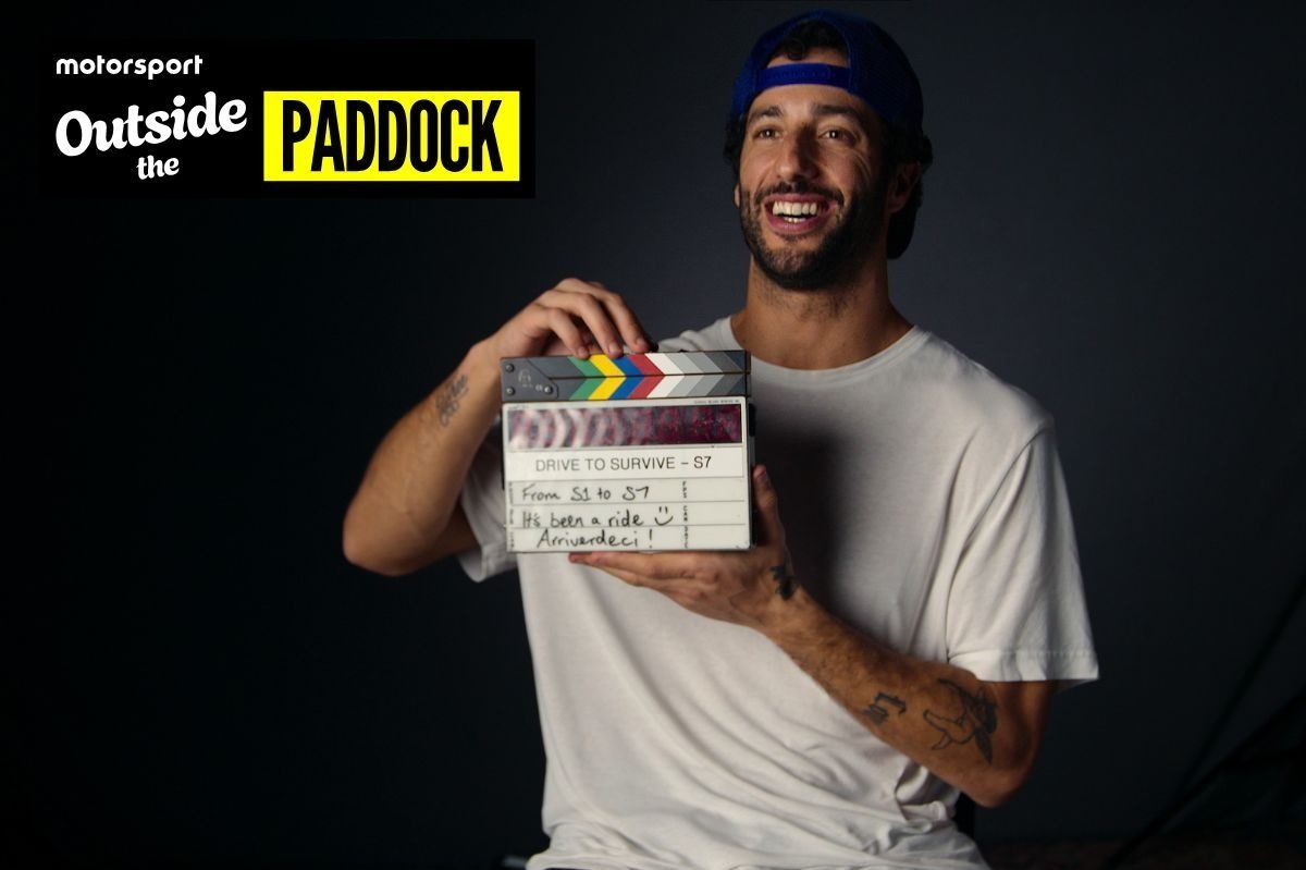 Daniel Ricciardo astounds Formula 1 enthusiasts with an on-stage display prior to the US Grand Prix.