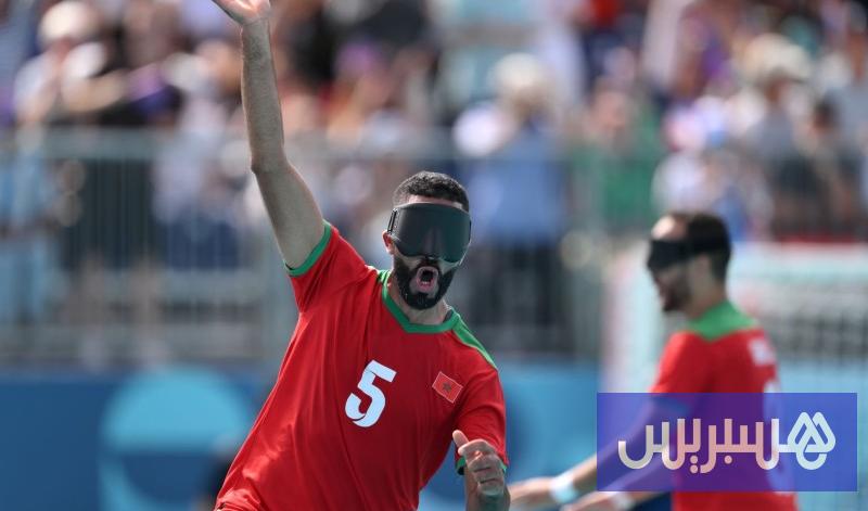 Contradictions dominate the "Blind Football Team"