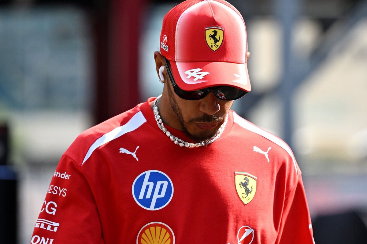 Lewis Hamilton convoqué devant les commissaires de la F1 suite à un incident au GP d'Azerbaïdjan.