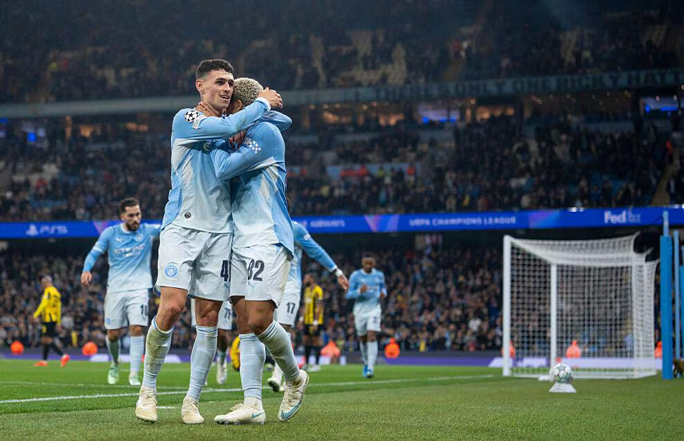 دوري أبطال أوروبا: مانشستر سيتي يحقق انتصاراً قوياً على أيك أثينا.