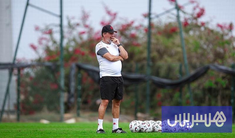 سيرجيو يودع لاعبي الوداد ونابي يقترب من الانضمام.