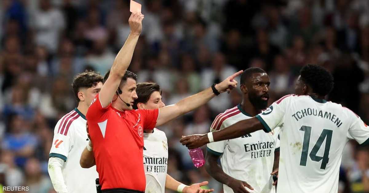 تسريبات "الـفار" تكشف تفاصيل طرد فينيسيوس خلال مباراة فياريال