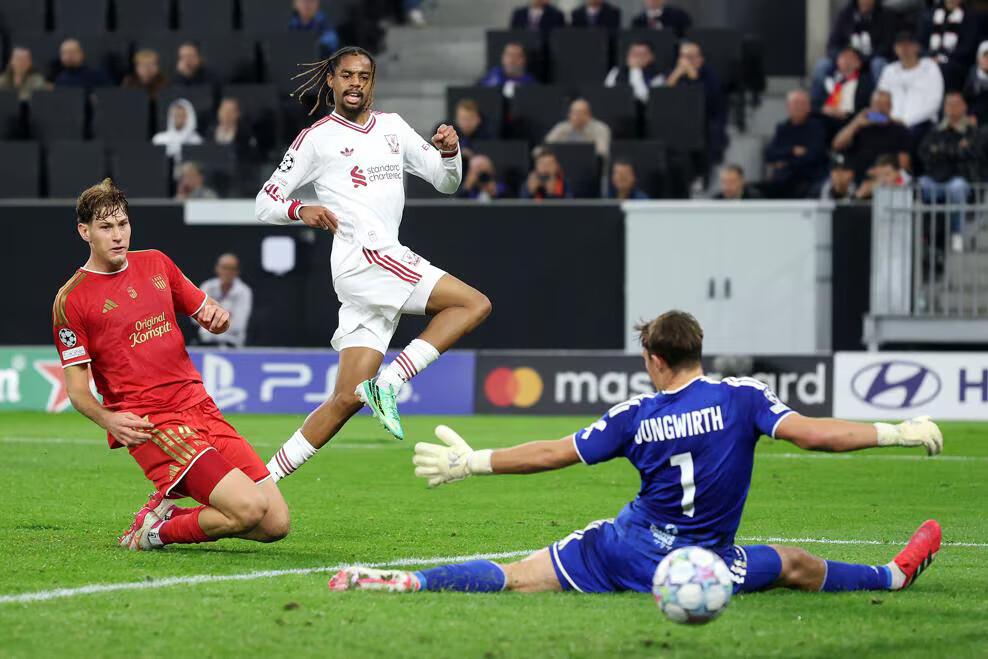 دوري أبطال أوروبا: برادلي باركولا يسجل هدفين