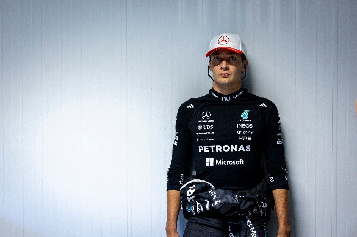 Quelle est la véritable histoire derrière les plaintes de George Russell concernant le gilet de refroidissement de la FIA ?