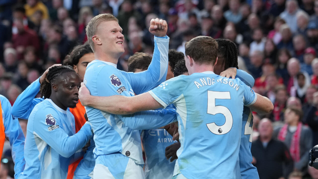 الدوري الإنجليزي: بعد ساعة من اللعب المكثف، مانشستر سيتي يتفوق على ليفربول ويحتفظ بصدارة الترتيب.