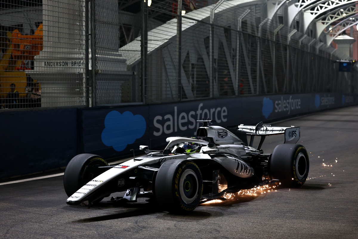 Le tumulte des qualifications sprint à Singapour exaspère les équipes de F1 alors qu'Aston Martin évalue ses alternatives.