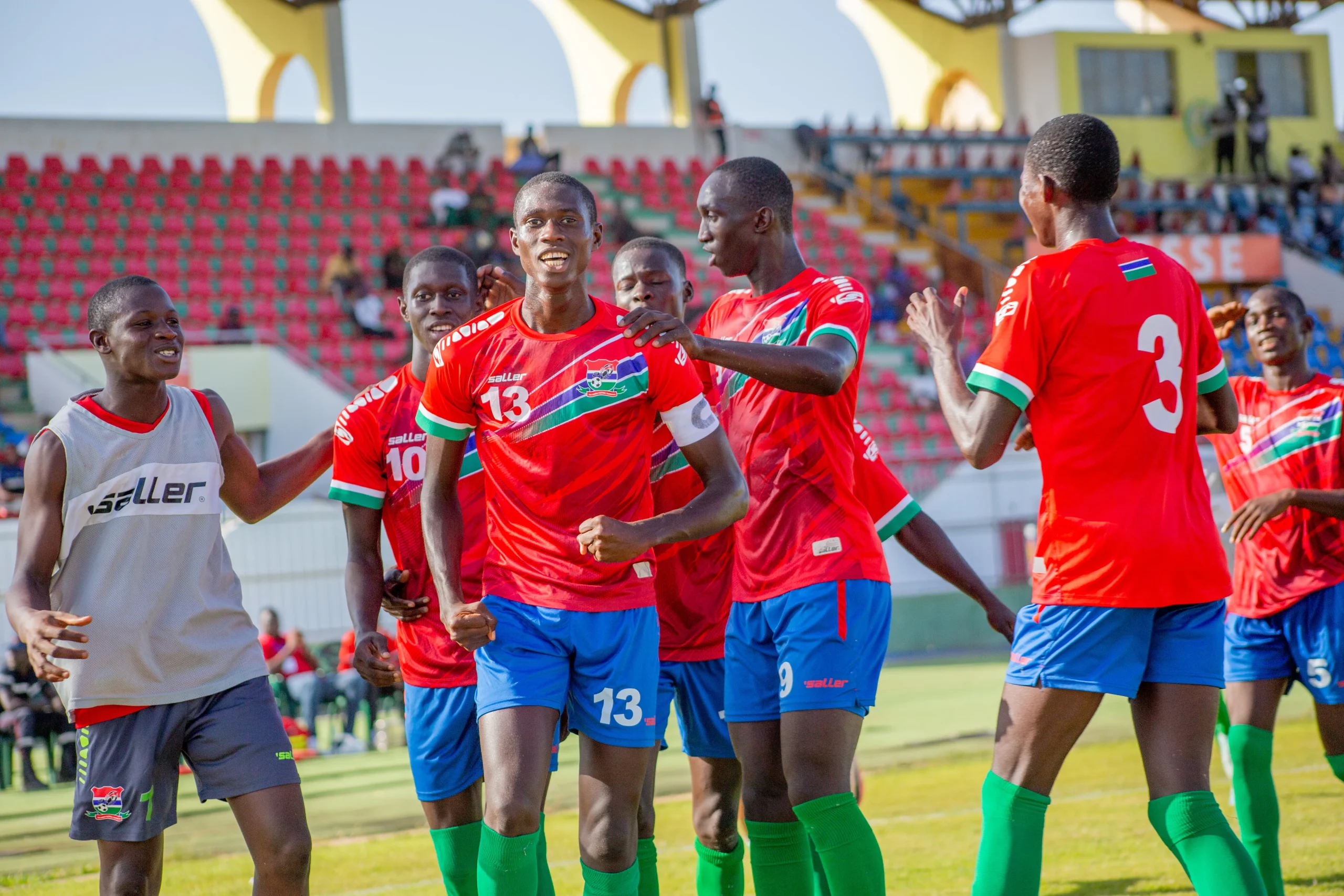 Tournoi UFOA A U17 : La Gambie réalise une performance exceptionnelle et s'empare du titre.