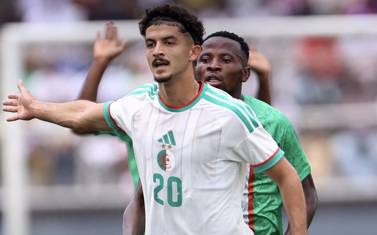 Angleterre : Bachir Belloumi juste derrière Saka !