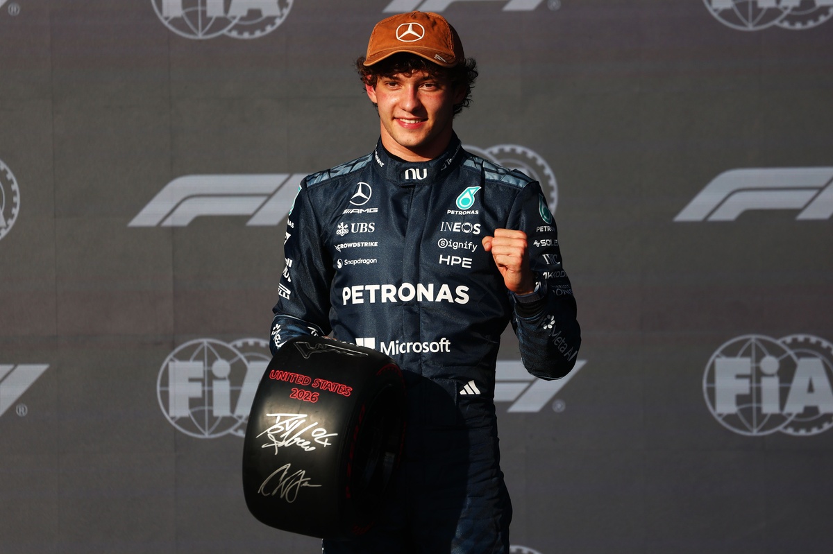 GP des États-Unis de F1 : Kimi Antonelli décroche la pole position tandis que George Russell se qualifie en sixième position.