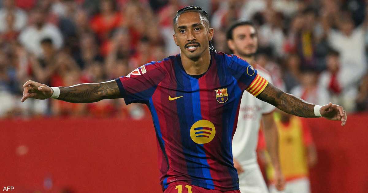 Raphinha leads Barcelona to another victory with a 3-0 win over Sevilla.
