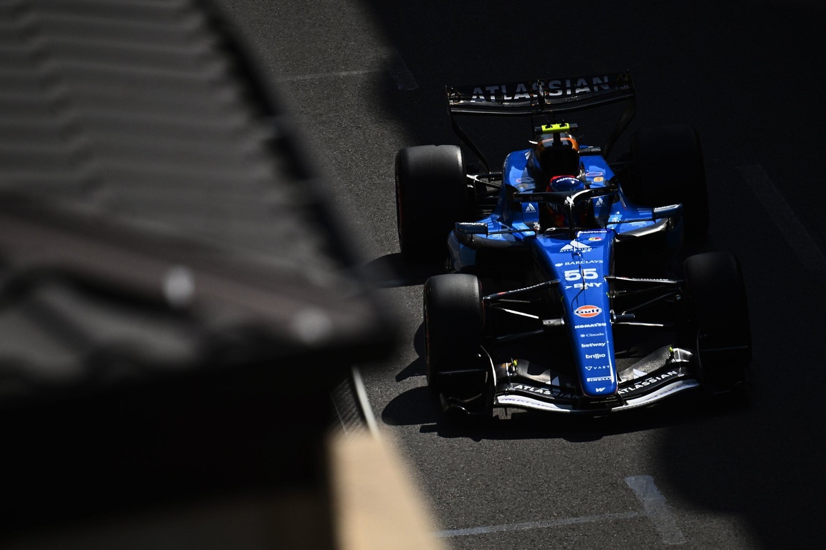 James Hinchcliffe : L'avancement en matière de poids de Williams F1 offre « un temps supplémentaire au tour » à Bakou