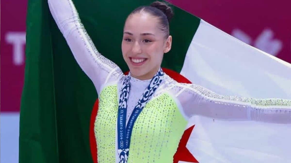 كيليا نيمور خارج منصة التتويج في روتردام: «ابقِ فخورة، بطلتنا»