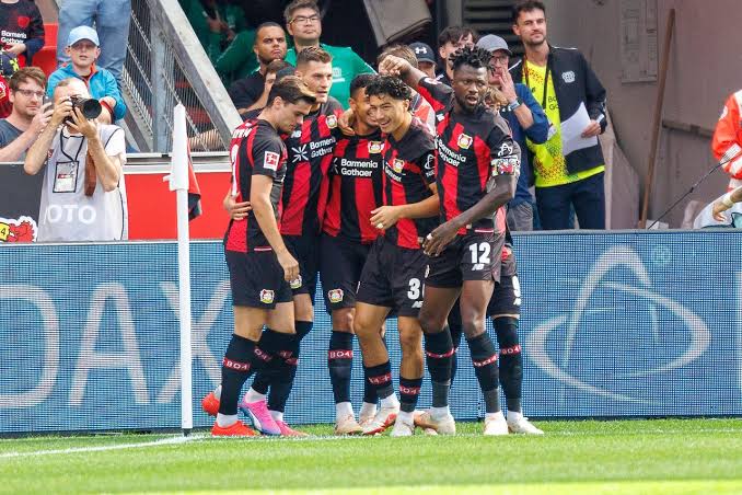 الدوري الأوروبي: ليفركوزن يتقدم 1-0 ضد سيلجي في الشوط الأول.